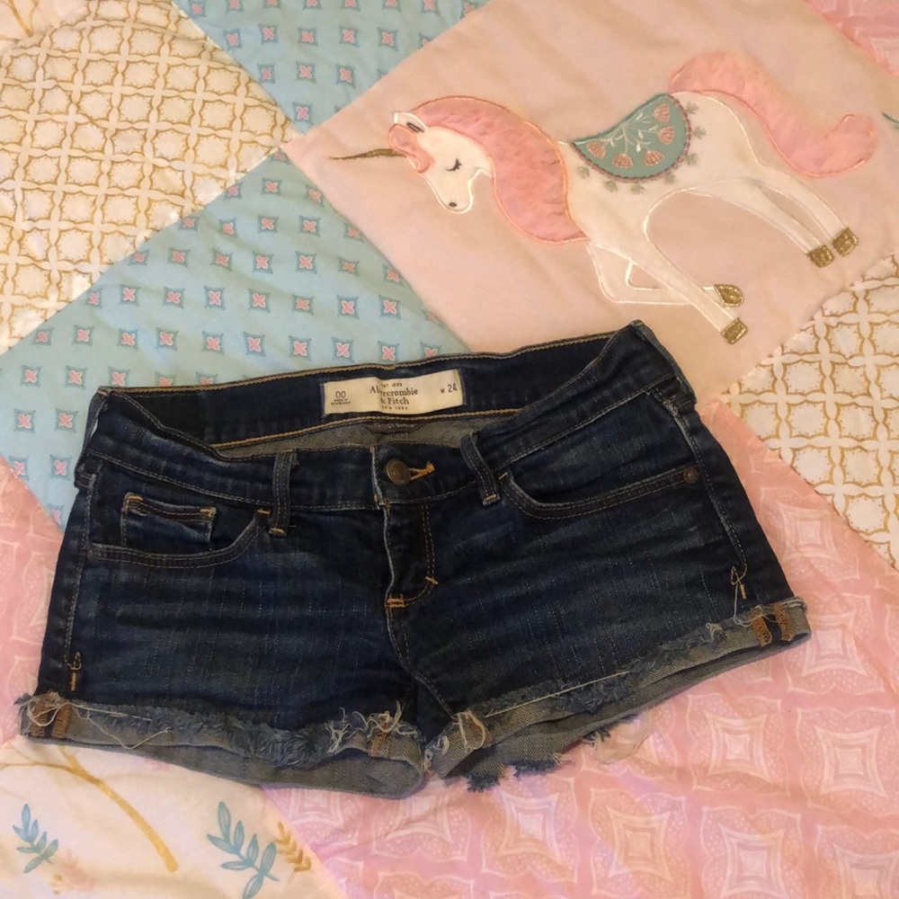 Abercrombie & Fitch Short Shorts.